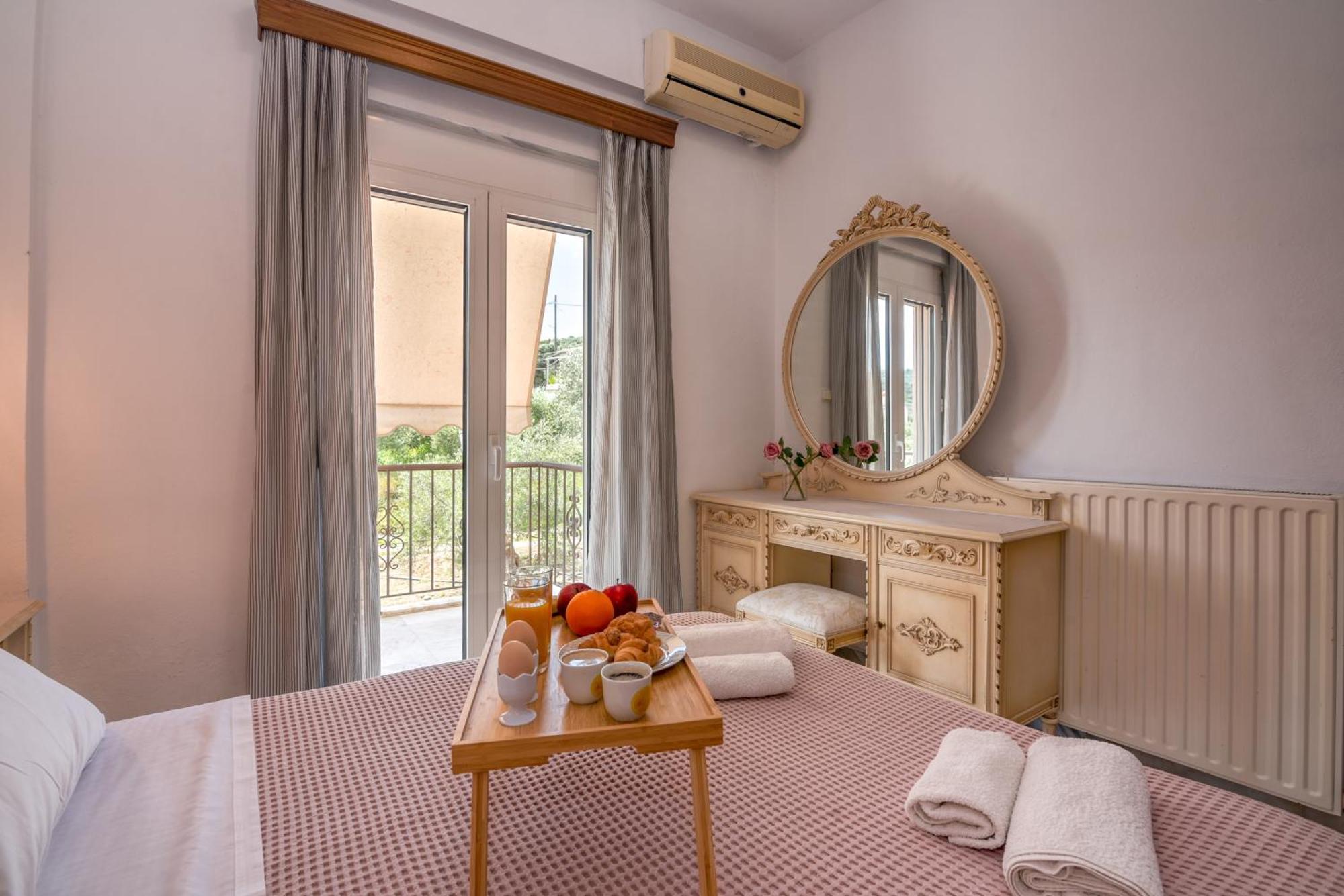 Achilleas Deluxe Αpartment -Pet Friendly-Parking-Mountain View Villa Kotsianá Dış mekan fotoğraf